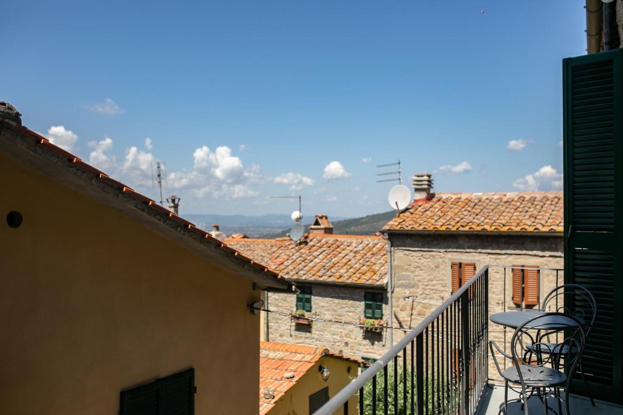 La Casa Di Lucia Apartment Cortona Bagian luar foto